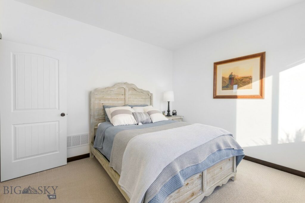 1097 Stewart Loop, Bozeman MT 59718