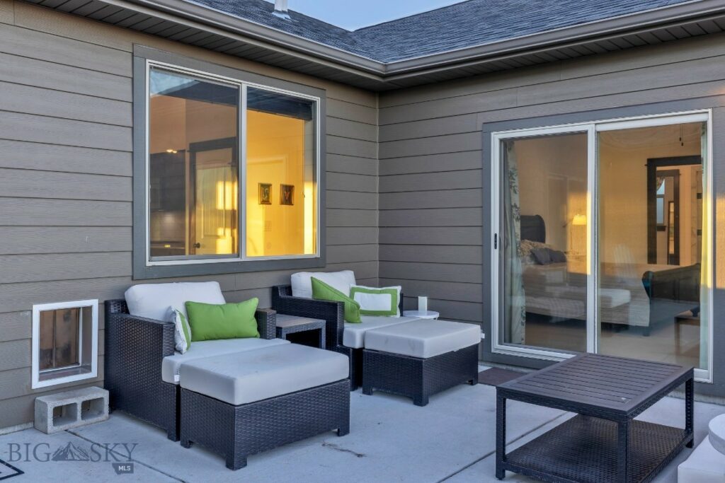 1097 Stewart Loop, Bozeman MT 59718