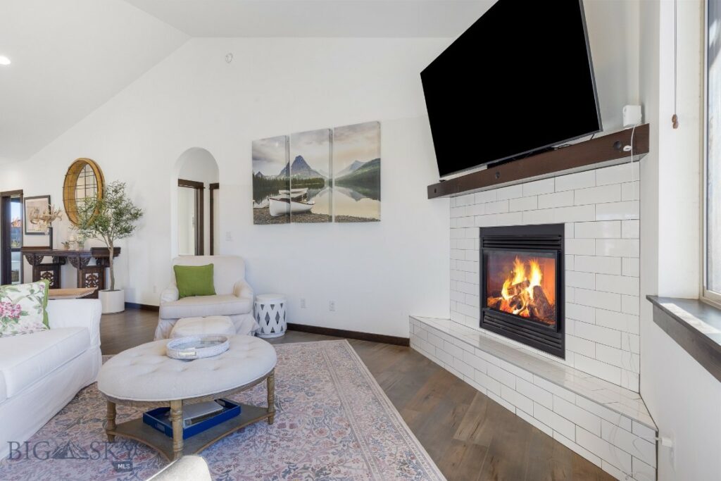 1097 Stewart Loop, Bozeman MT 59718