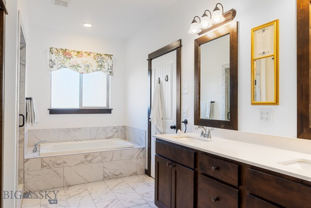 1097 Stewart Loop, Bozeman MT 59718