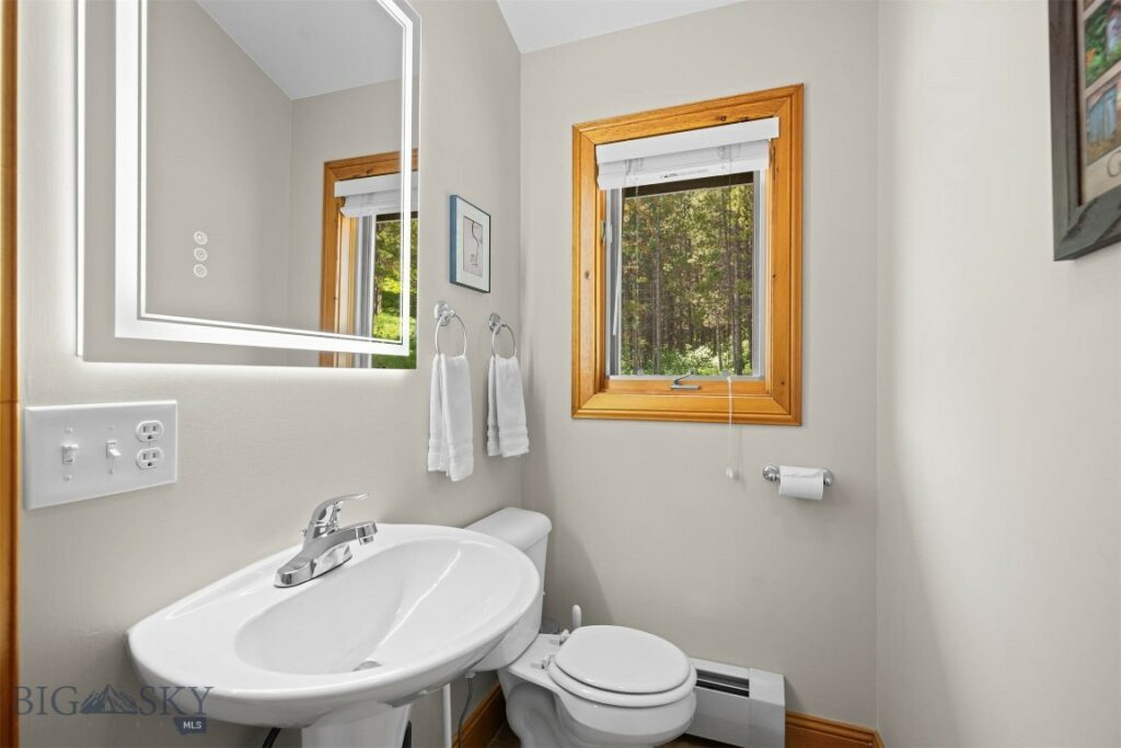 1099 Winchester, Bozeman MT 59715