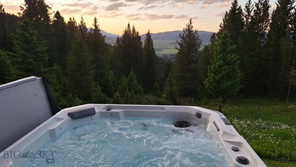 1099 Winchester, Bozeman MT 59715