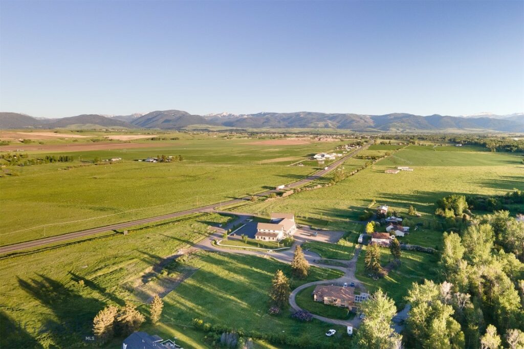 11 Black Elk Court, Bozeman MT 59718