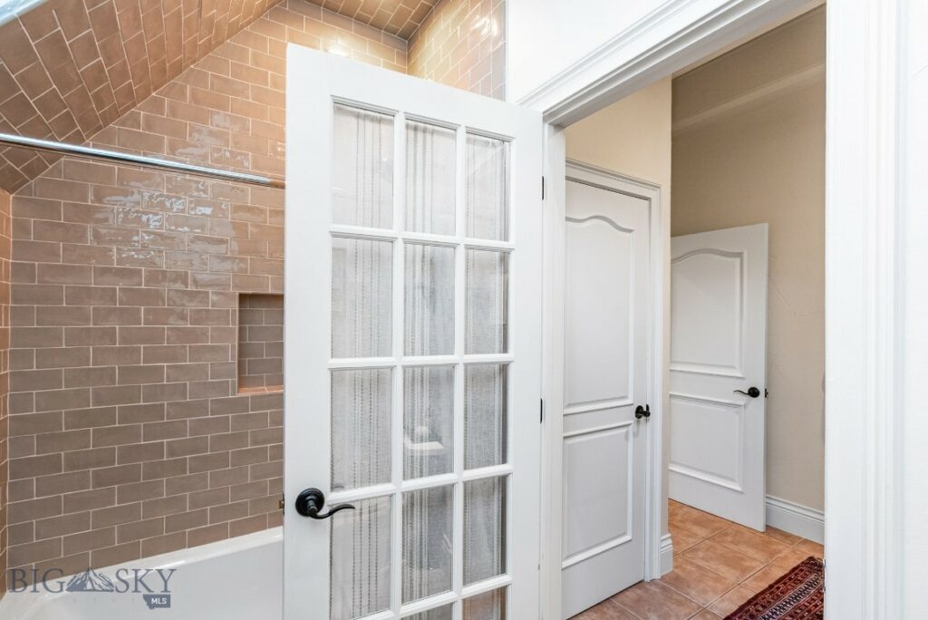 11 Kean Drive, Bozeman MT 59718