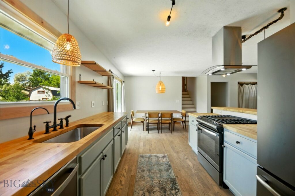 11 N Yellowstone Avenue, Bozeman MT 59718