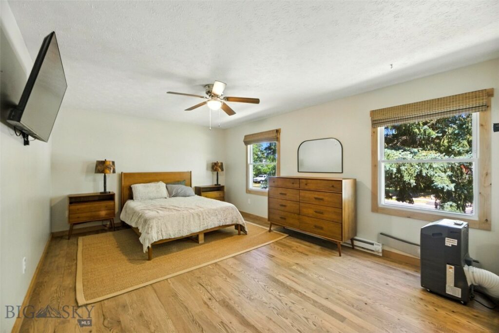 11 N Yellowstone Avenue, Bozeman MT 59718