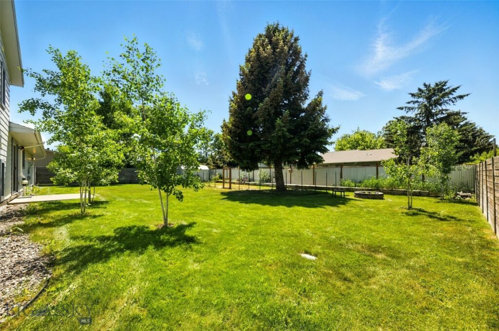 11 N Yellowstone Avenue, Bozeman MT 59718