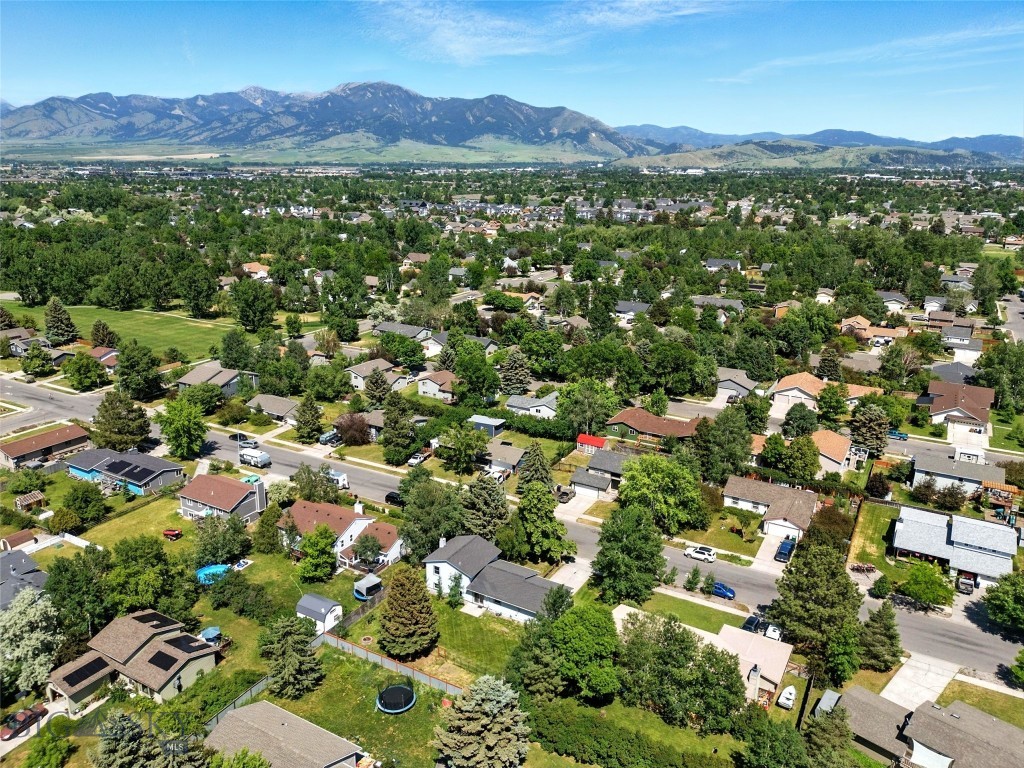 11 N Yellowstone Avenue, Bozeman MT 59718