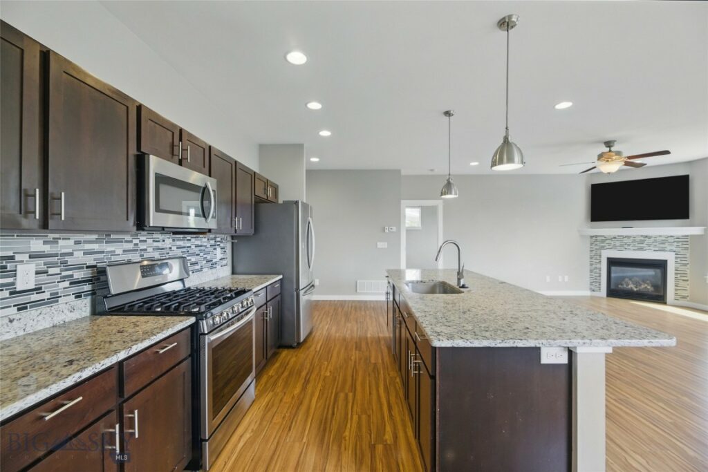 110 Ramshorn Peak Ln, Bozeman MT 59718
