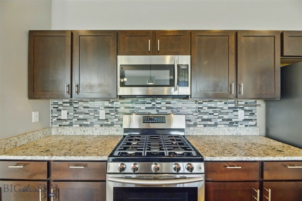 110 Ramshorn Peak Ln, Bozeman MT 59718