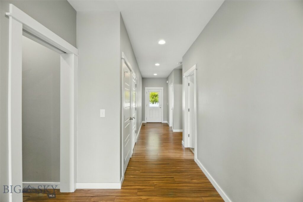 110 Ramshorn Peak Ln, Bozeman MT 59718
