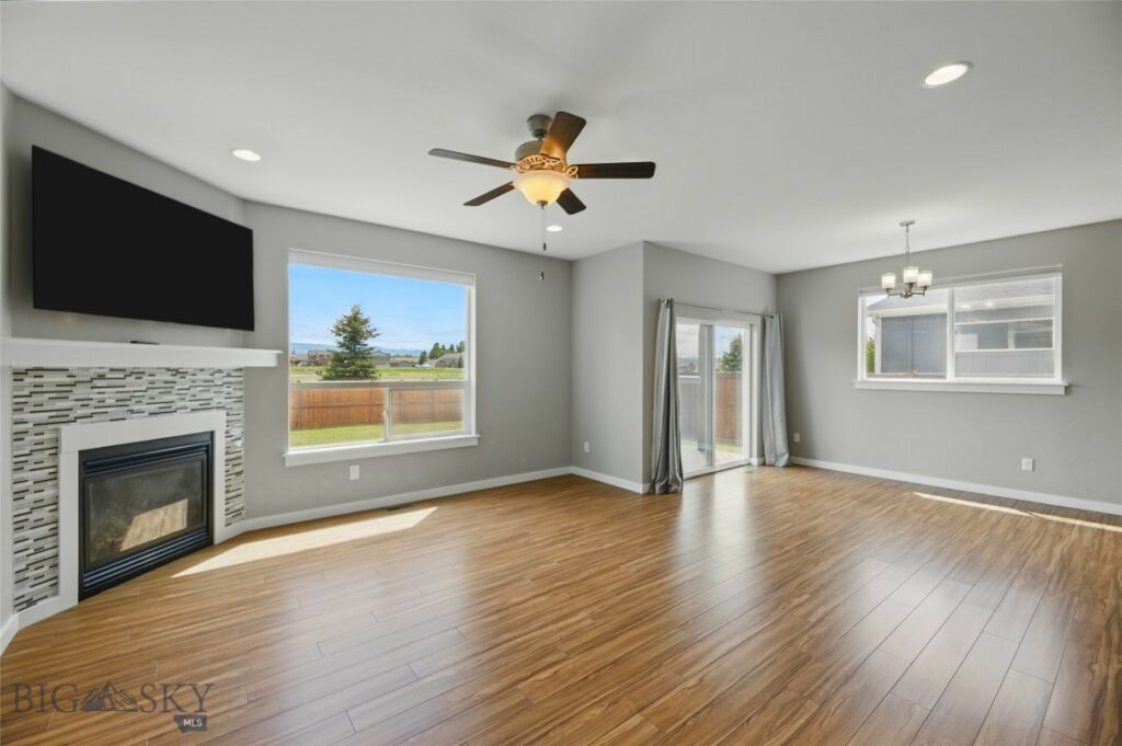 110 Ramshorn Peak Ln, Bozeman MT 59718