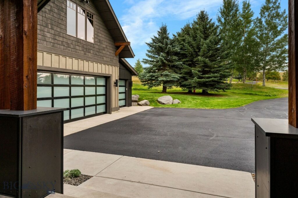 111 Triple Tree Lane, Bozeman MT 59715