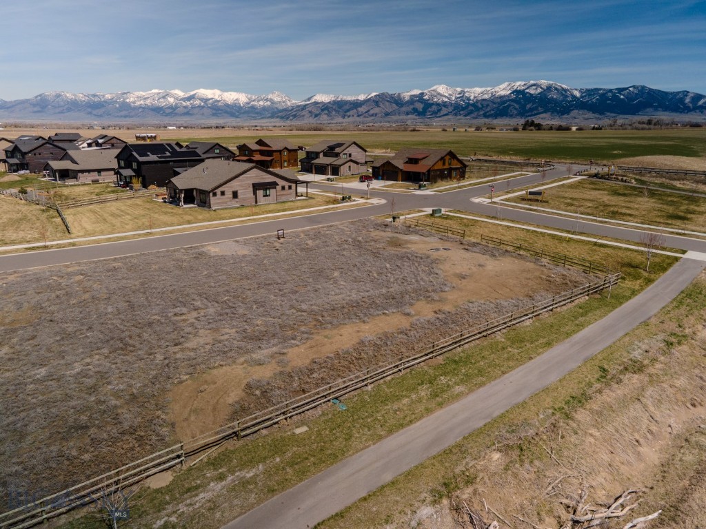 111 White Horse Loop, Bozeman MT 59718