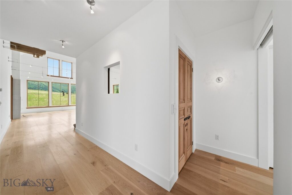 1111 Upper Tom Burke, Bozeman MT 59730