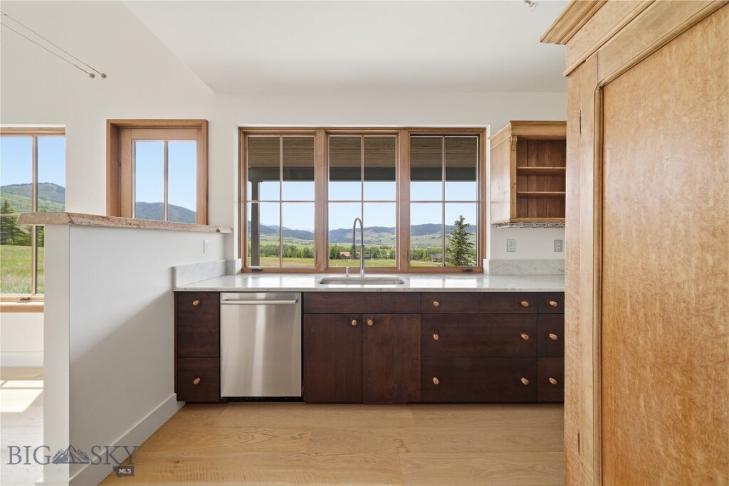 1111 Upper Tom Burke, Bozeman MT 59730