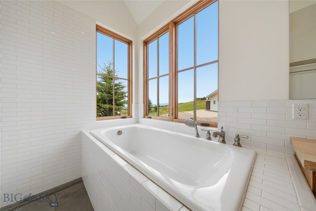 1111 Upper Tom Burke, Bozeman MT 59730