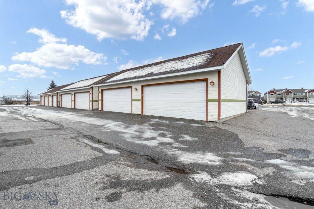 1112 Longbow Lane, Bozeman MT 59718