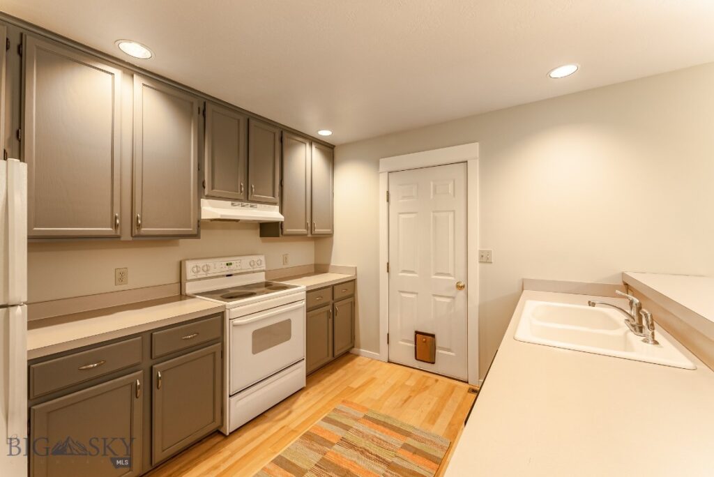 112 E College Street, Bozeman MT 59715