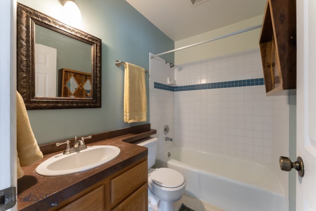 112 E College Street, Bozeman MT 59715