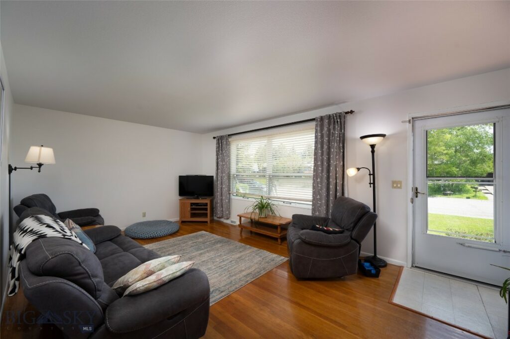 1121 Cherry Drive, Bozeman MT 59715