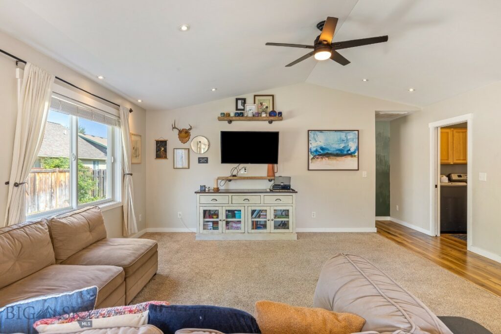 1141 Pin Avenue, Bozeman MT 59718