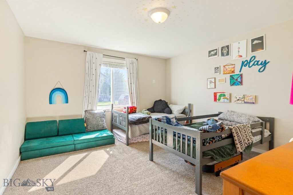 1141 Pin Avenue, Bozeman MT 59718