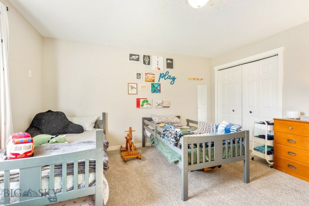 1141 Pin Avenue, Bozeman MT 59718