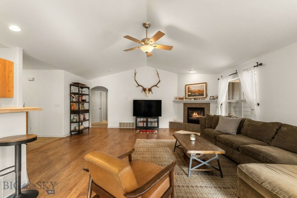 1142 New Holland, Bozeman MT 59718