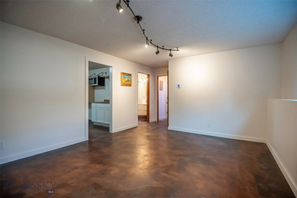 1145 Holly Drive, Bozeman MT 59715