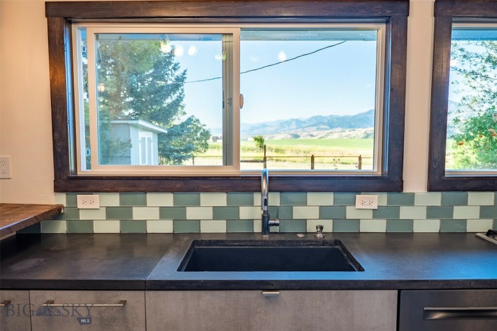 1145 Holly Drive, Bozeman MT 59715