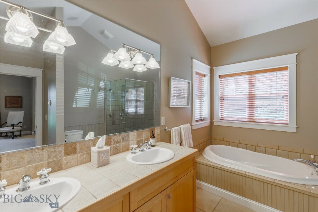 115 Rocking Bear Circle, Bozeman MT 59715