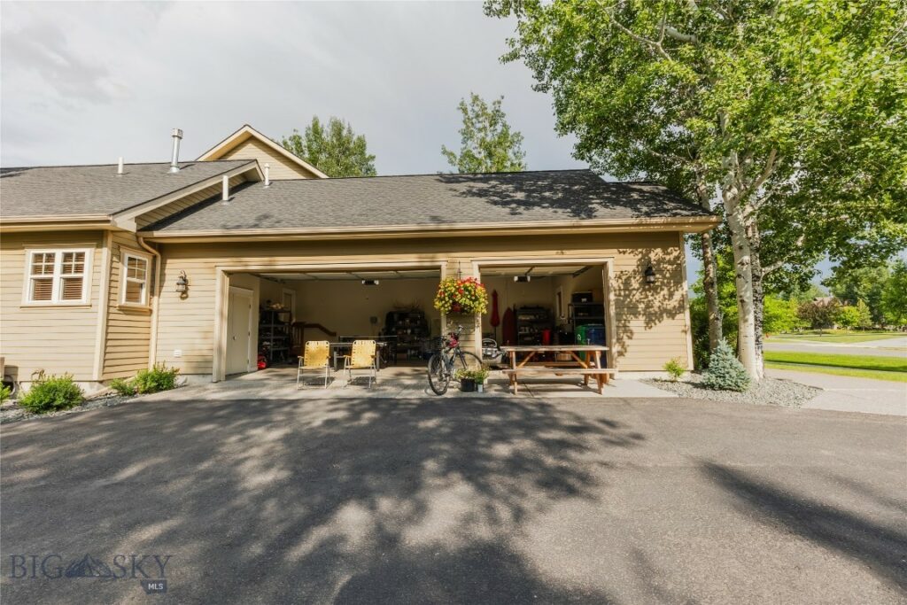 115 Rocking Bear Circle, Bozeman MT 59715