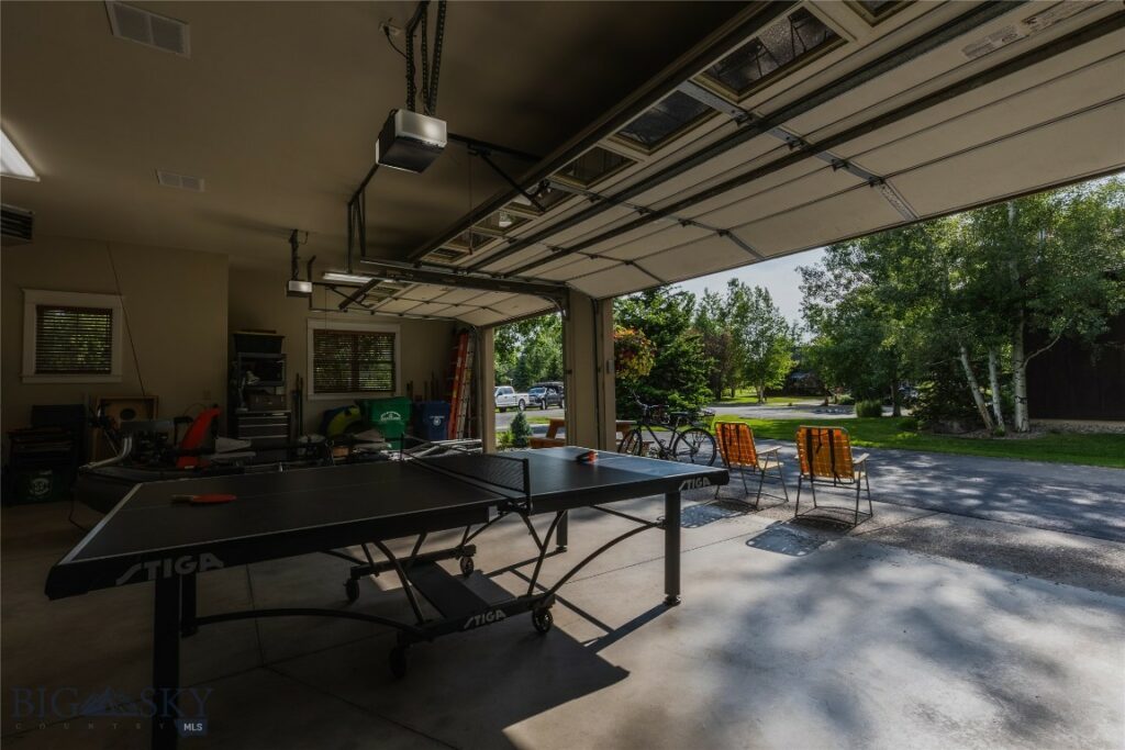 115 Rocking Bear Circle, Bozeman MT 59715