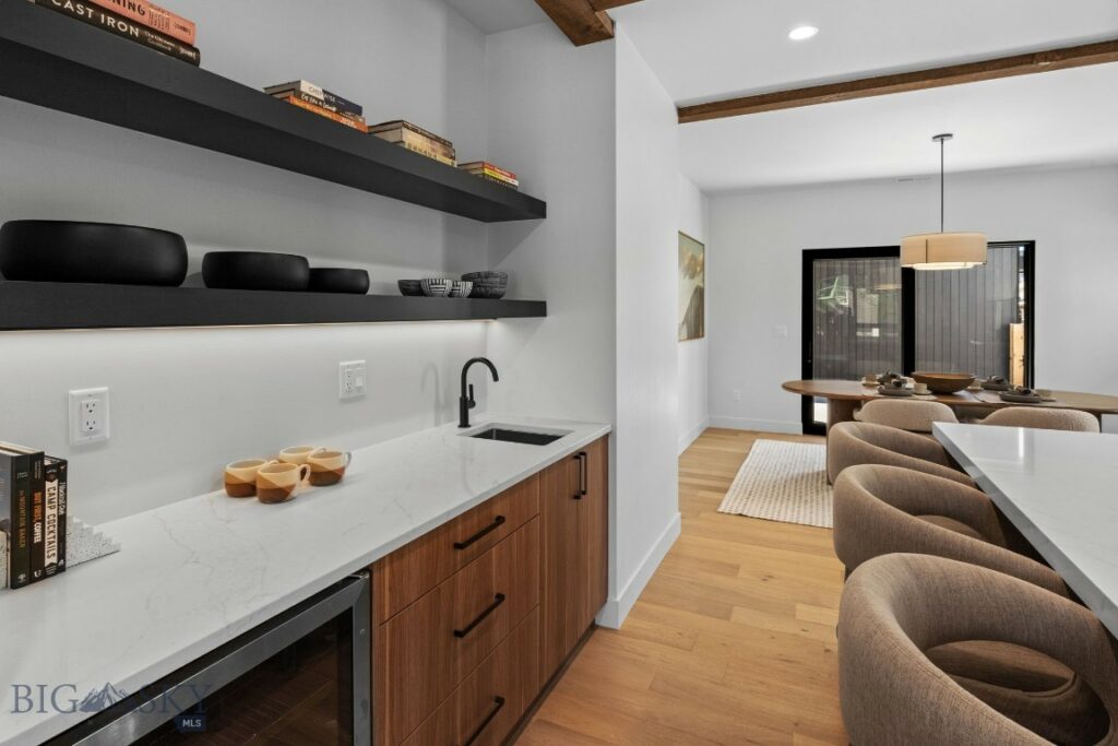 115 S 7th Avenue, Bozeman MT 59715