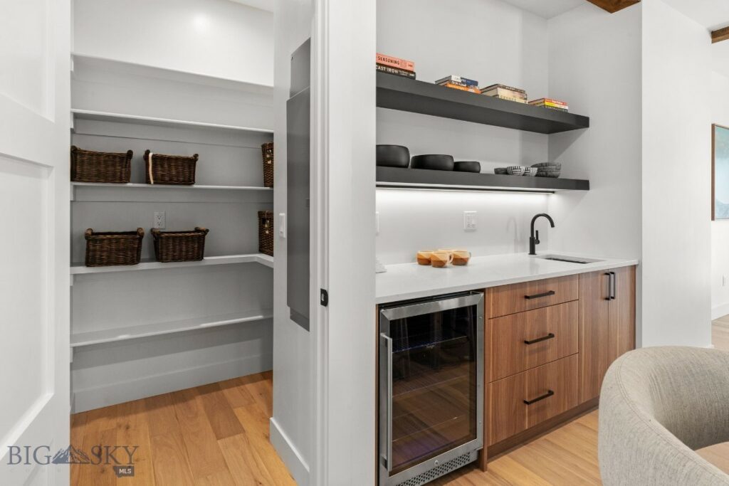 115 S 7th Avenue, Bozeman MT 59715