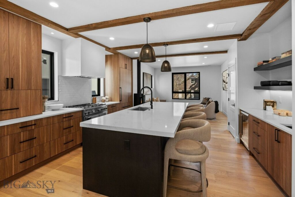 115 S 7th Avenue, Bozeman MT 59715
