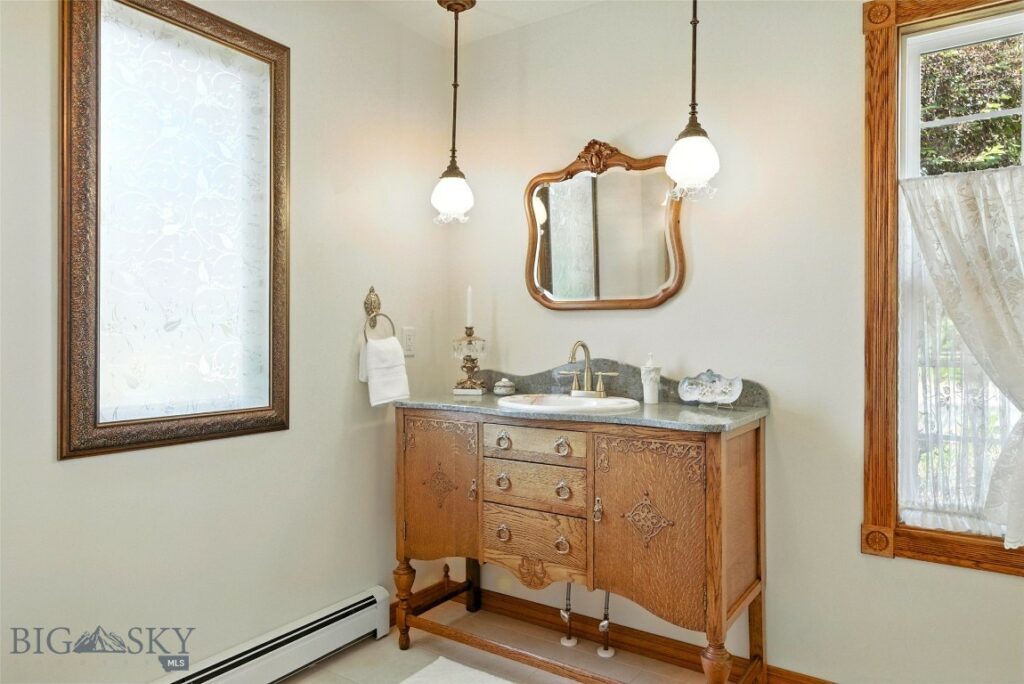 12 Pathfinder Trail, Bozeman MT 59718