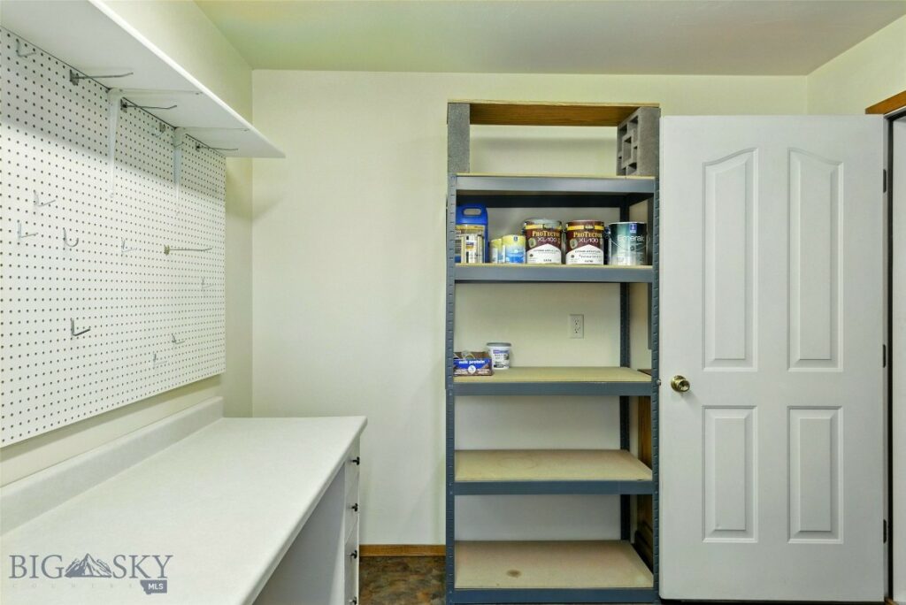 12 Pathfinder Trail, Bozeman MT 59718