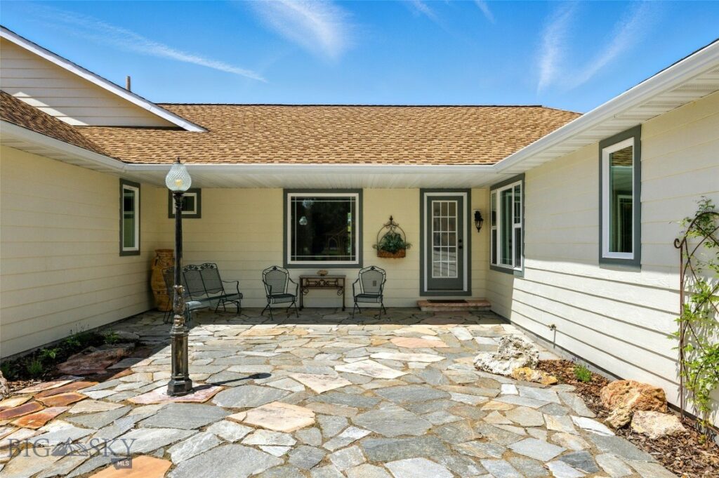 12 Pathfinder Trail, Bozeman MT 59718