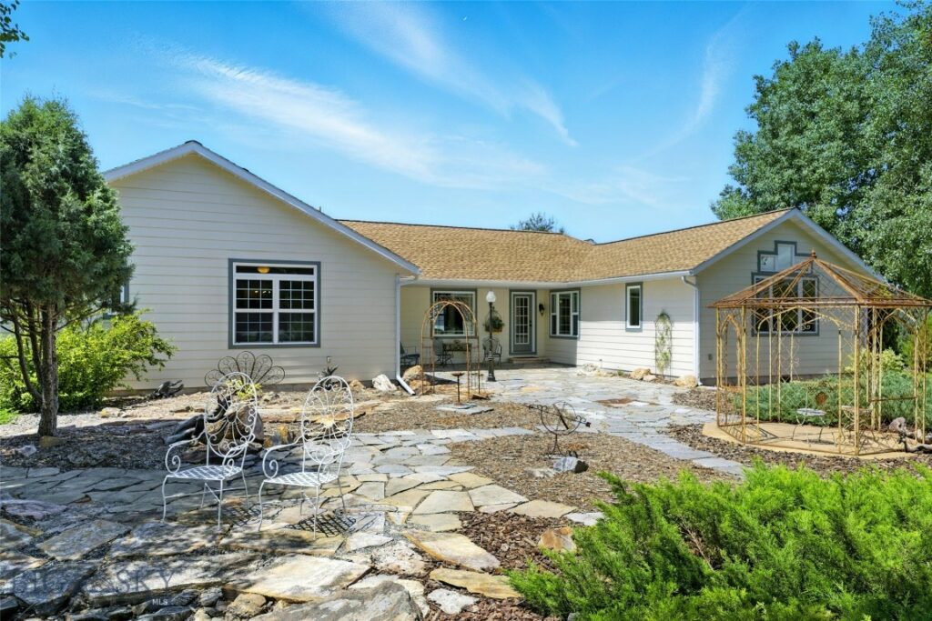 12 Pathfinder Trail, Bozeman MT 59718