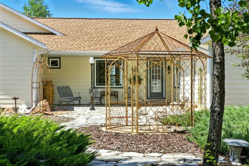 12 Pathfinder Trail, Bozeman MT 59718