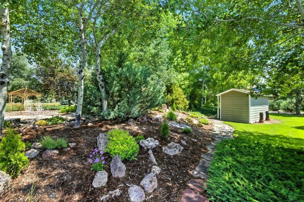 12 Pathfinder Trail, Bozeman MT 59718