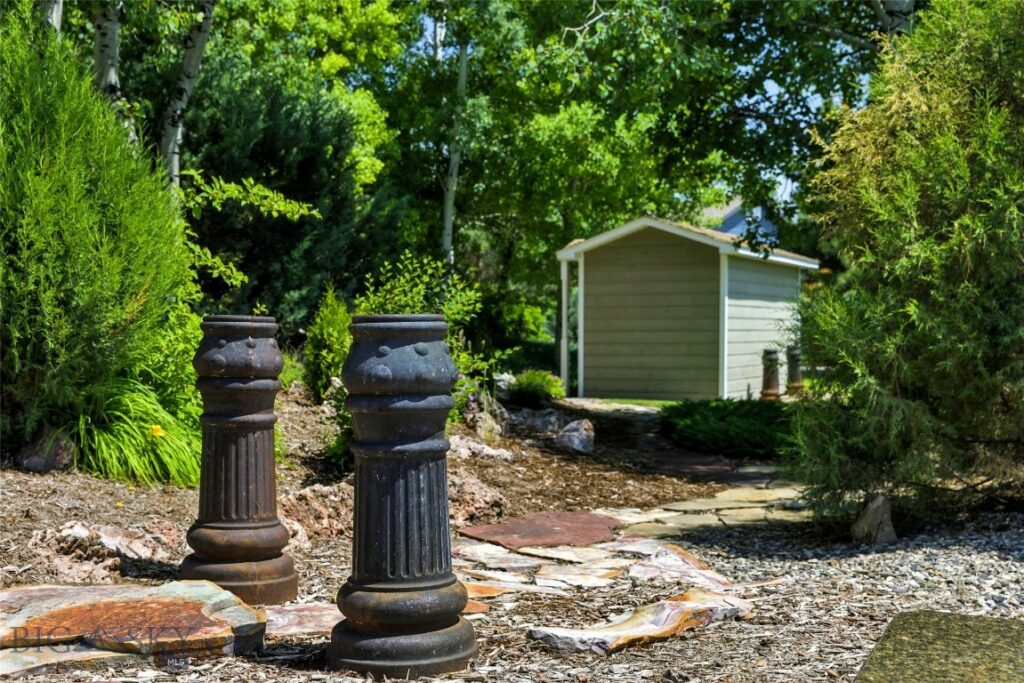 12 Pathfinder Trail, Bozeman MT 59718
