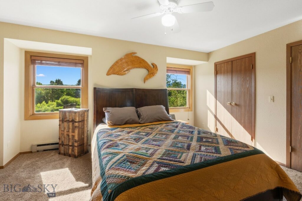 12 W Hayes, Bozeman MT 59715