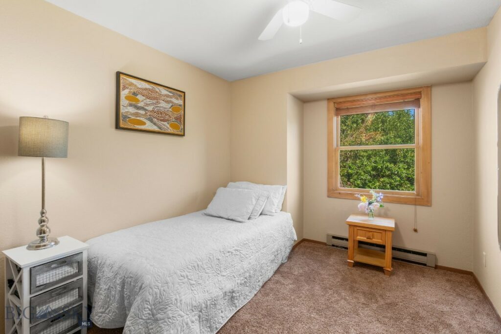 12 W Hayes, Bozeman MT 59715