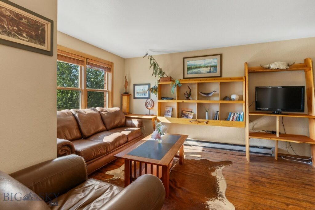 12 W Hayes, Bozeman MT 59715