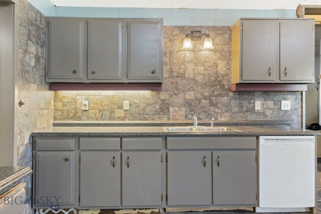 120 N Pine Butte, Bozeman MT 59718