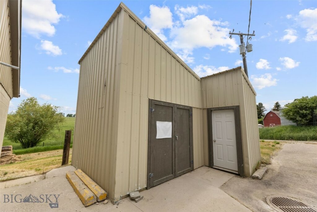 120 N Pine Butte, Bozeman MT 59718