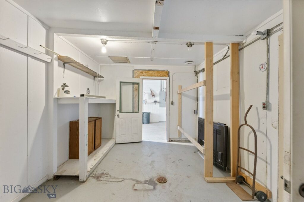120 N Pine Butte, Bozeman MT 59718